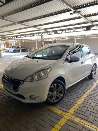 PEUGEOT 208 1.6 GRIFFE 16V FLEX 4P AUTOMÁTICO